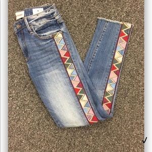 Driftwood Jackie Side Embroidered Skinny Jeans